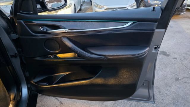 Used 2018 BMW X5 sDrive35i w/ M Sport Package image 44