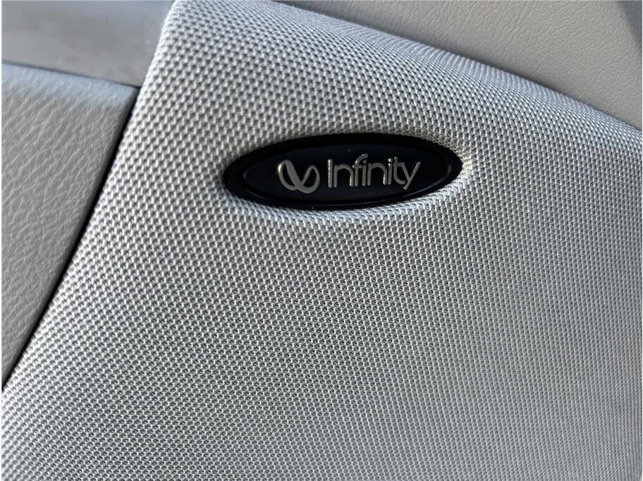 Used 2007 Hyundai Azera Limited image 16