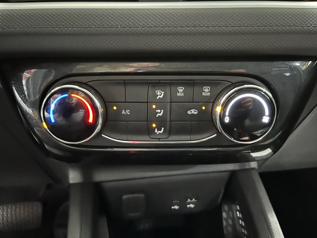 Used 2025 Chevrolet TrailBlazer LT FWD image 23