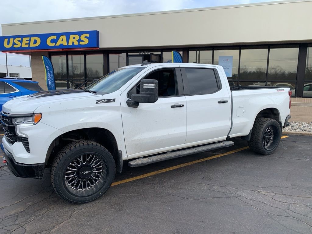 Used 2025 Chevrolet Silverado 1500 LT Trail Boss w/ Convenience Package II