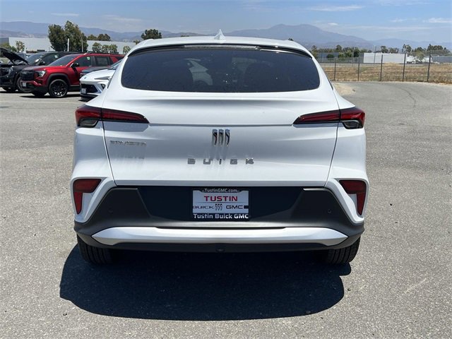 New 2025 Buick Envista Preferred image 4