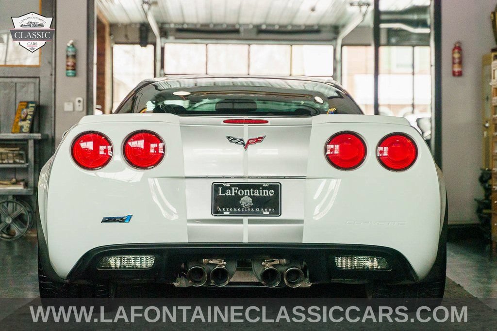 Used 2013 Chevrolet Corvette ZR1 w/ 3ZR Preferred Equipment Group RWD image 7