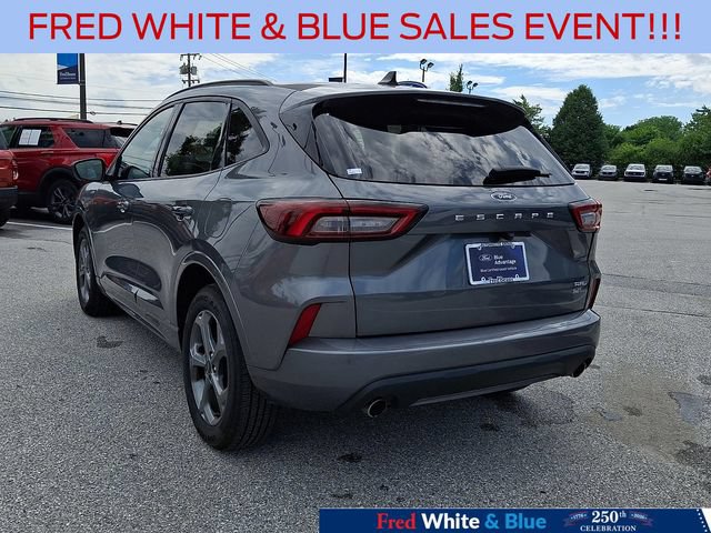 Certified 2024 Ford Escape ST-Line AWD/4WD image 8