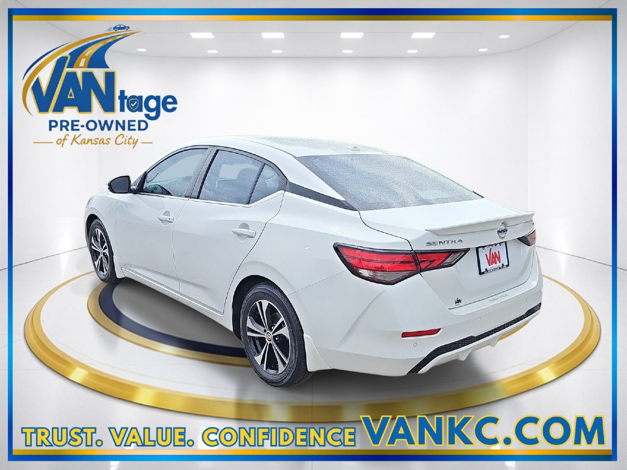 Used 2021 Nissan Sentra SV FWD image 9