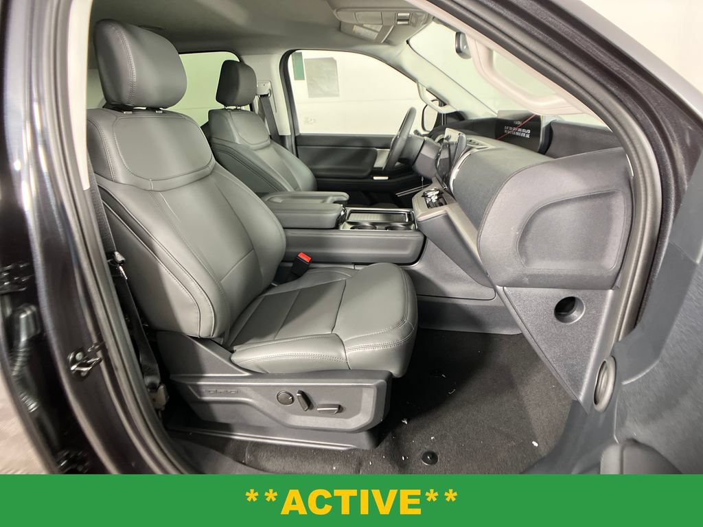 New 2026 Ford Expedition Active RWD image 5