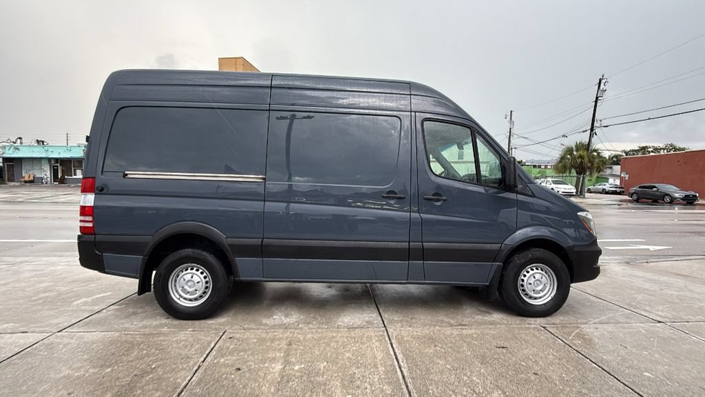 Used 2018 Mercedes-Benz Sprinter 2500 image 15