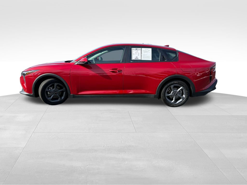 Used 2025 Kia K4 LXS image 4