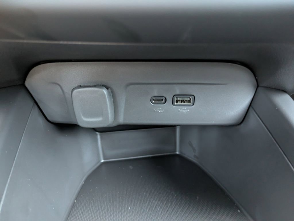 New 2026 Chevrolet Trax LS w/ Driver Confidence Package image 21