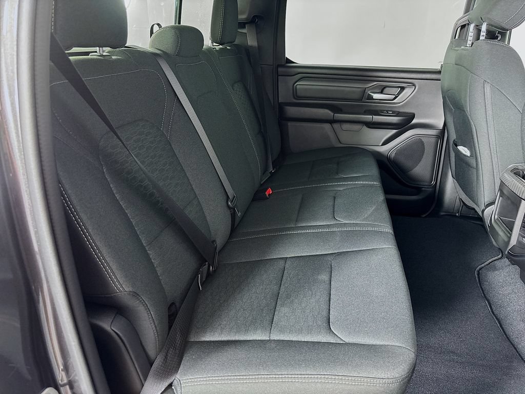 New 2026 RAM 1500 Express AWD/4WD image 25