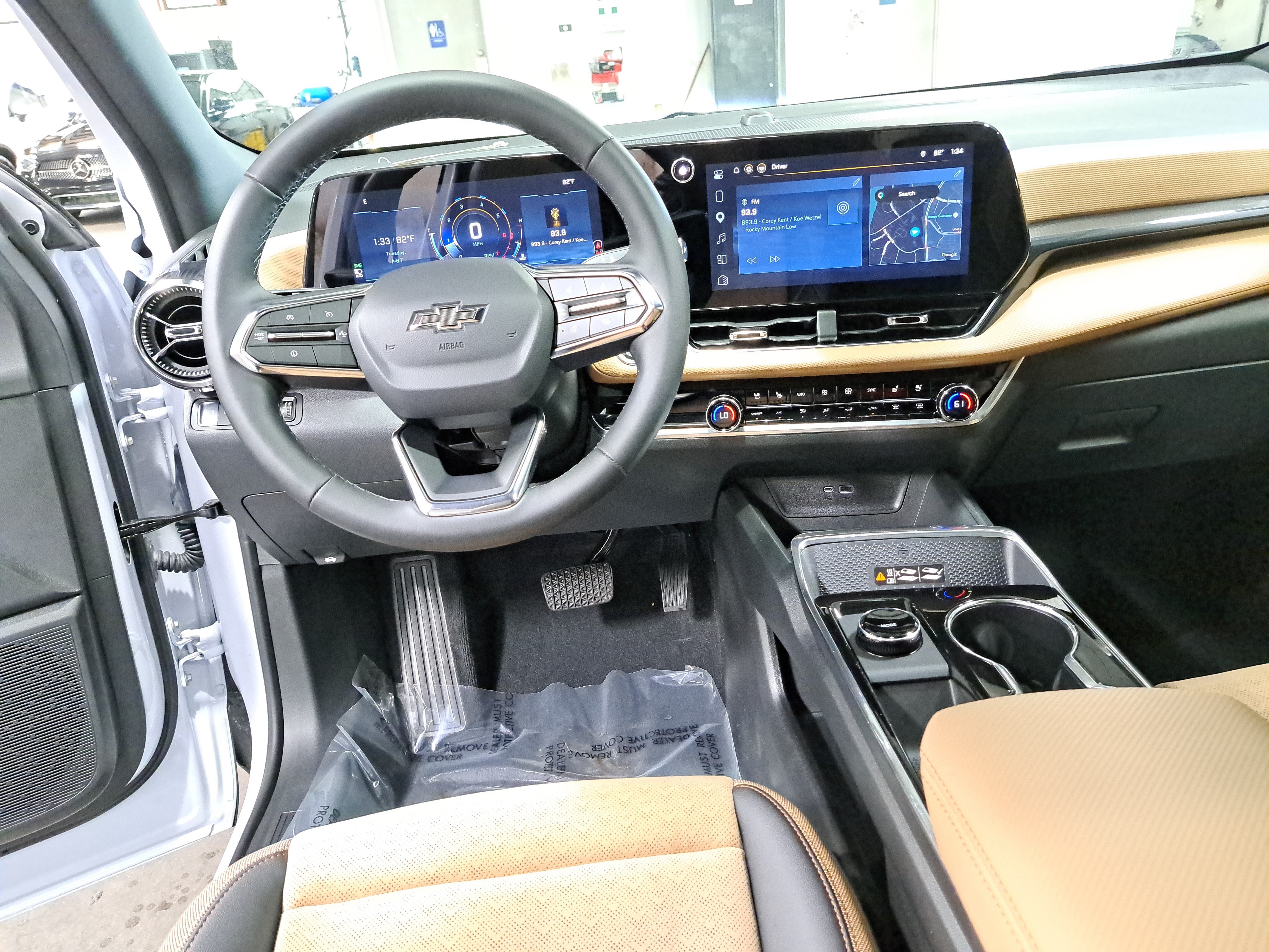 Used 2026 Chevrolet Equinox ACTIV w/ Convenience Package III FWD image 17
