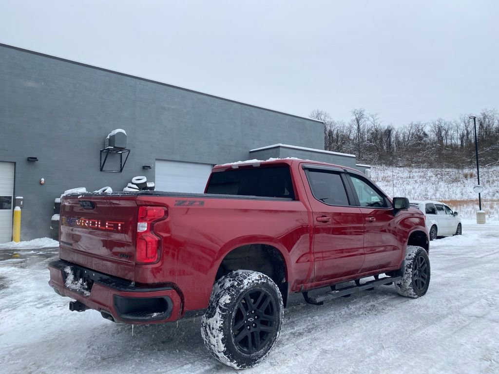 Used 2024 Chevrolet Silverado 1500 RST image 2