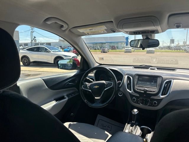 Used 2018 Chevrolet Equinox LT FWD image 13