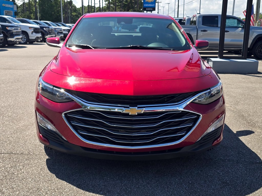 Certified 2025 Chevrolet Malibu LT FWD image 8