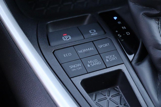 Certified 2025 Toyota RAV4 XLE w/ Weather Package AWD/4WD image 19