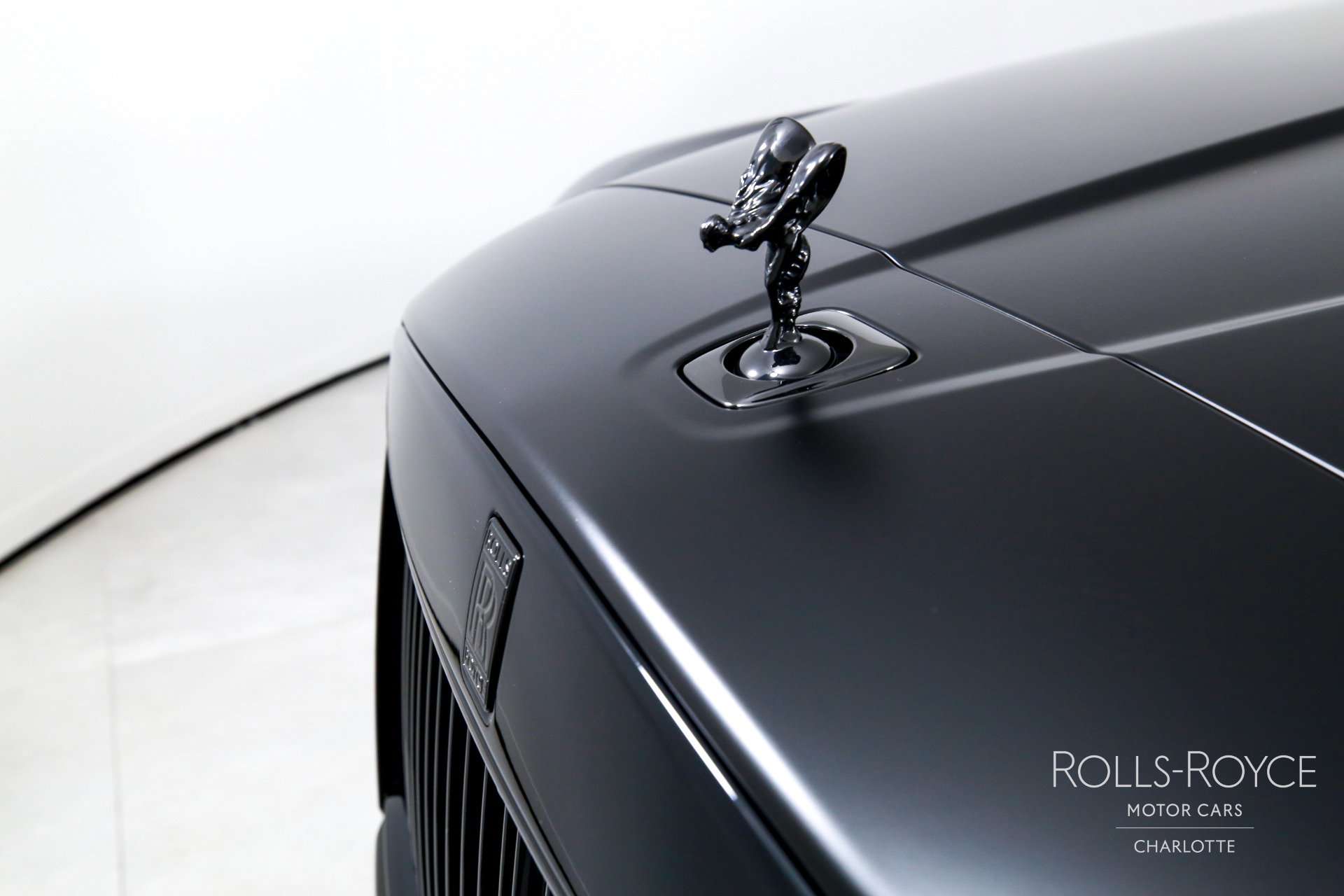 Certified 2025 Rolls-Royce Cullinan Black Badge image 40