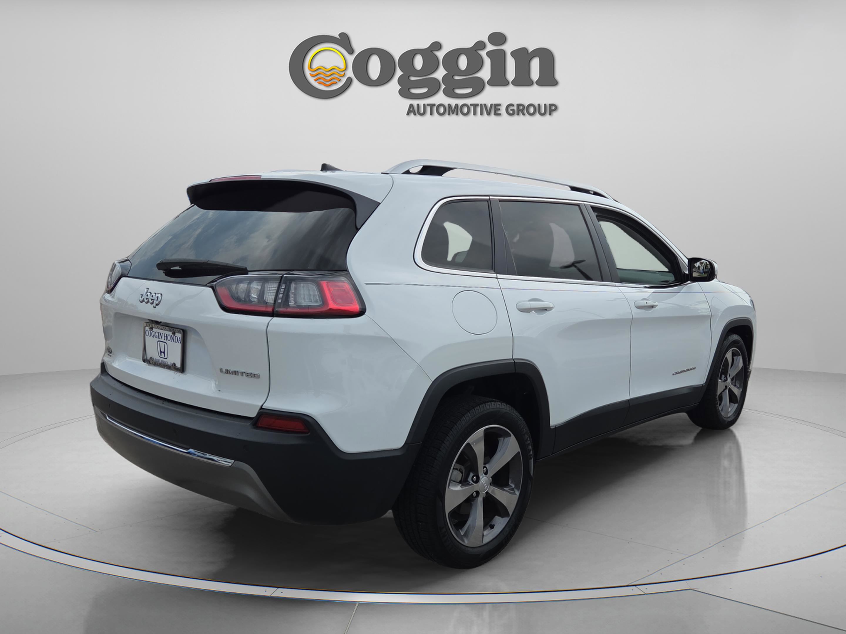 Used 2020 Jeep Cherokee Limited FWD image 5