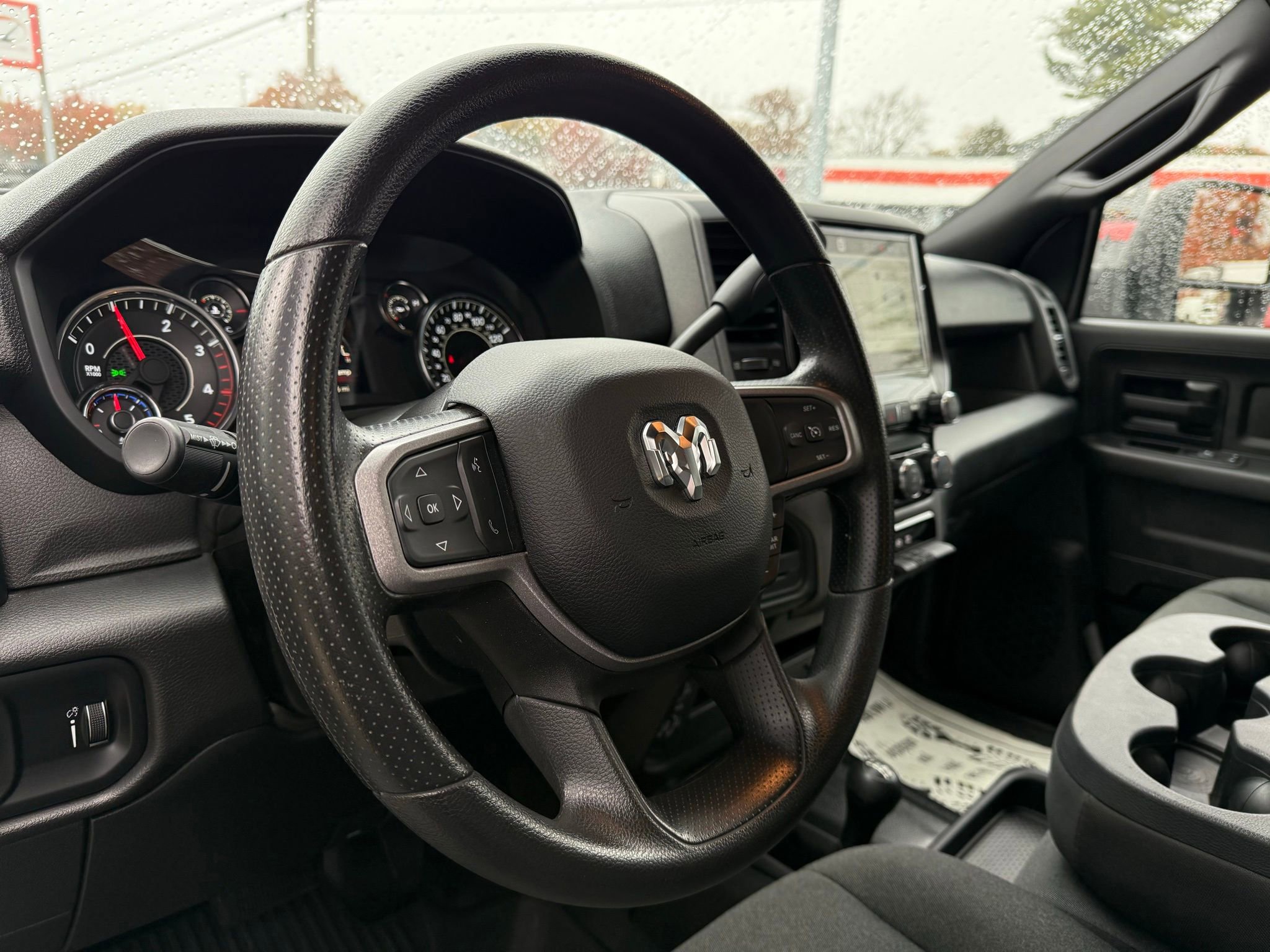 Used 2024 RAM 3500 Tradesman w/ Convenience Group image 34