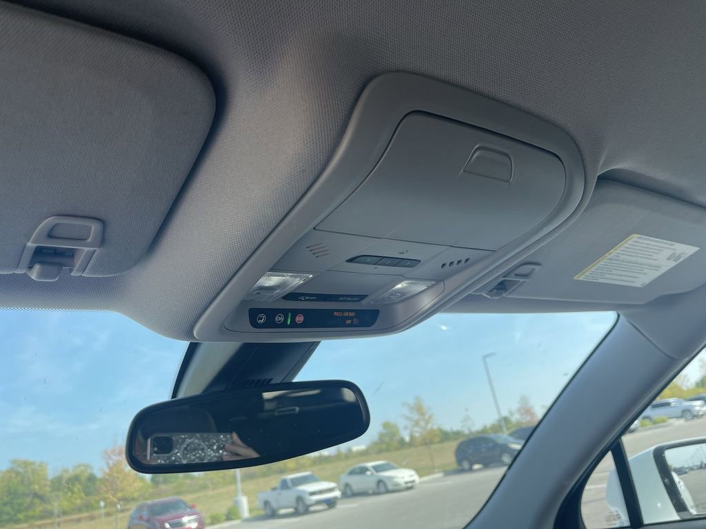 Used 2023 Chevrolet Blazer LT image 29