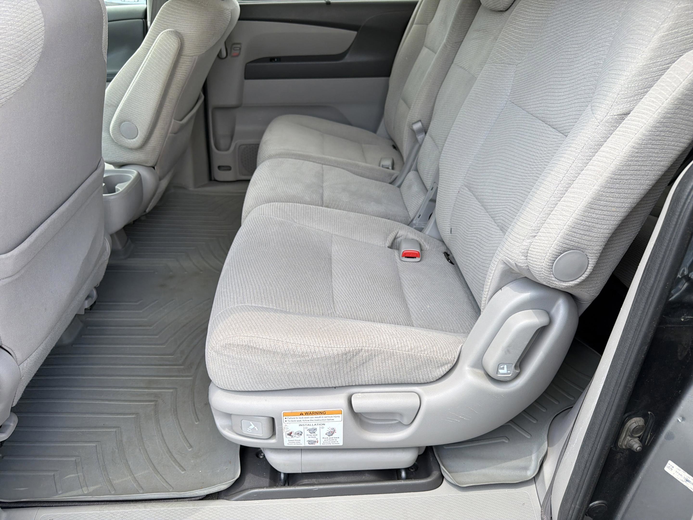 Used 2013 Honda Odyssey EX image 11