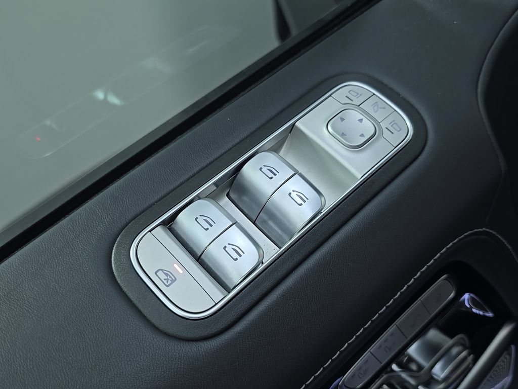 Certified 2021 Mercedes-Benz G 63 AMG 4MATIC image 18