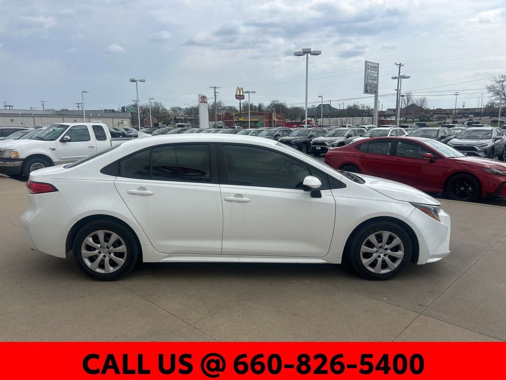 Certified 2021 Toyota Corolla LE image 4