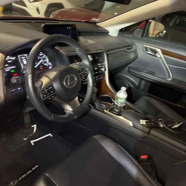 Used 2018 Lexus RX 450h AWD image 3