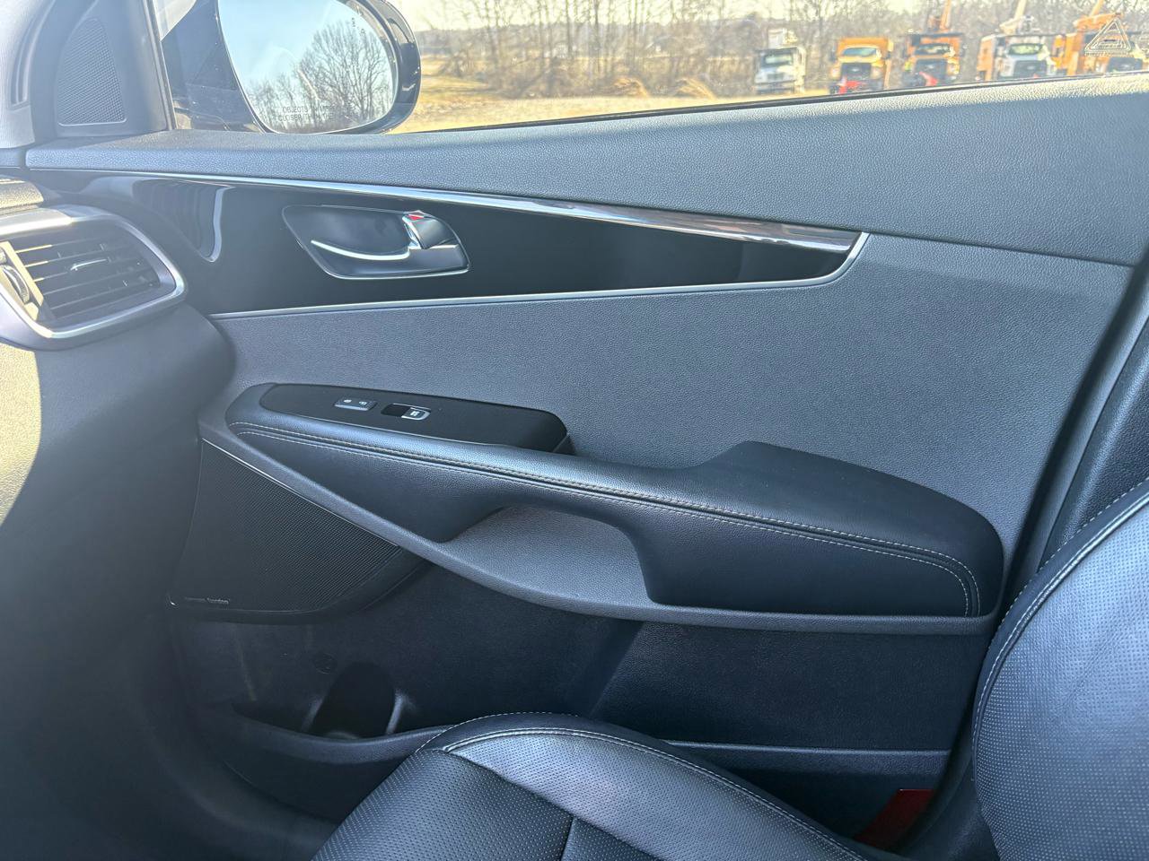 Used 2019 Kia Sorento SX w/ SX Touring Package image 21