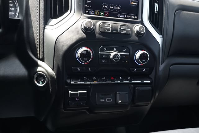 Used 2021 Chevrolet Silverado 1500 LT w/ Z71 Off-Road Package AWD/4WD image 11