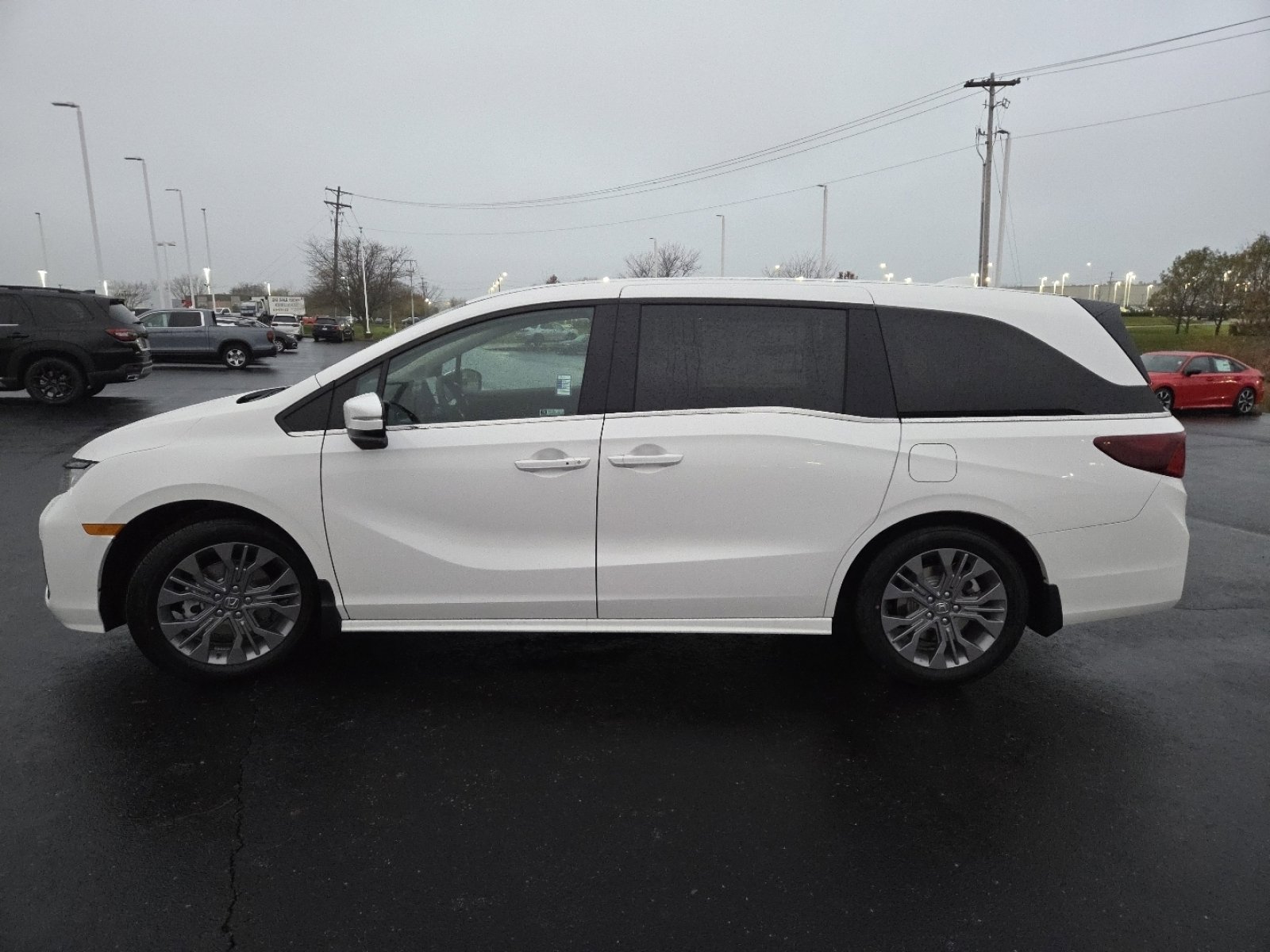 New 2026 Honda Odyssey Touring image 16