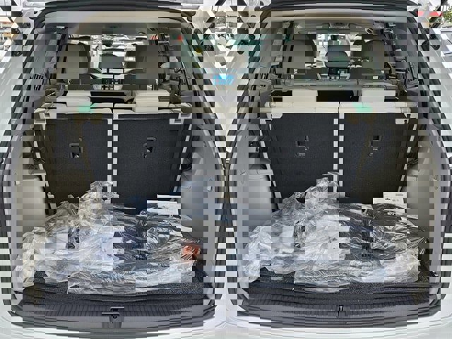 New 2026 Volkswagen Atlas SE image 13