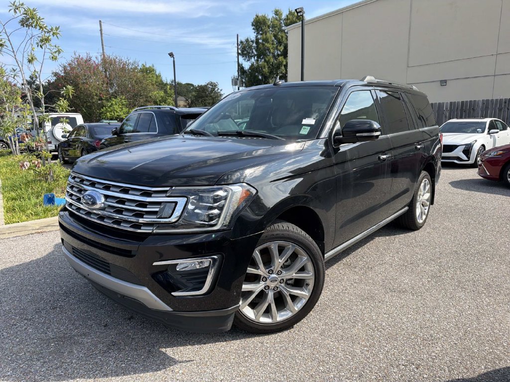 Used 2018 Ford Expedition Limited w/ Equipment Group 302A RWD image 3
