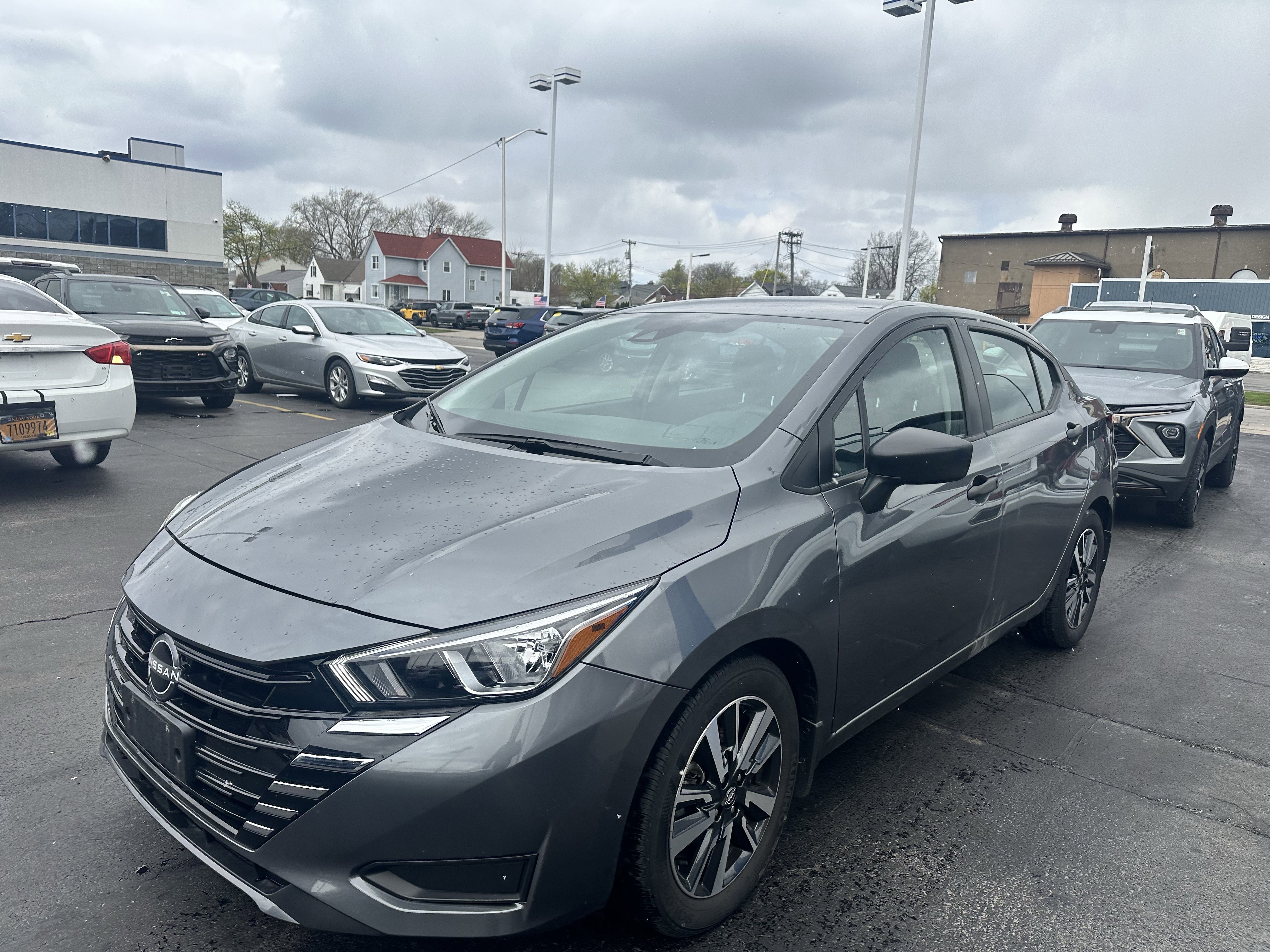 Used 2024 Nissan Versa S w/ S Plus Package FWD image 3