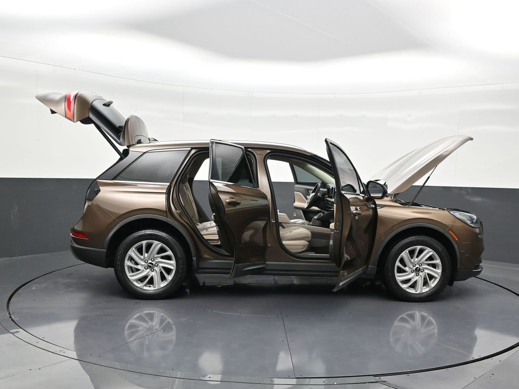 Used 2022 Lincoln Corsair FWD image 33