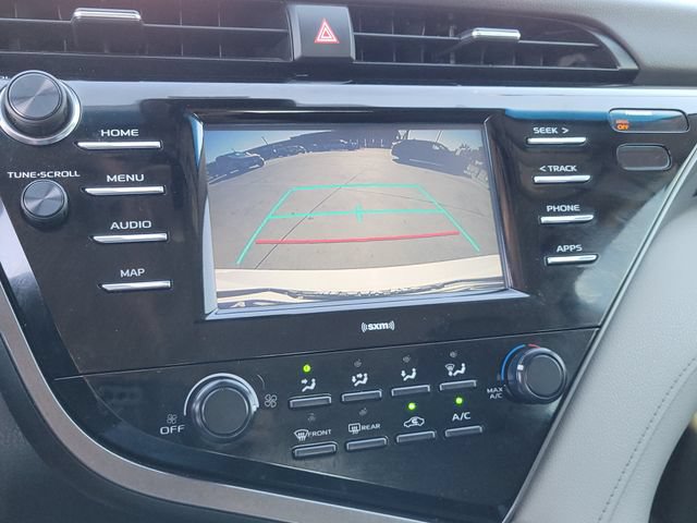 Used 2020 Toyota Camry LE FWD image 15