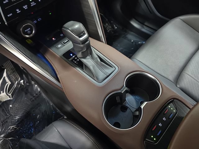 Certified 2024 Toyota Venza Limited AWD/4WD image 22