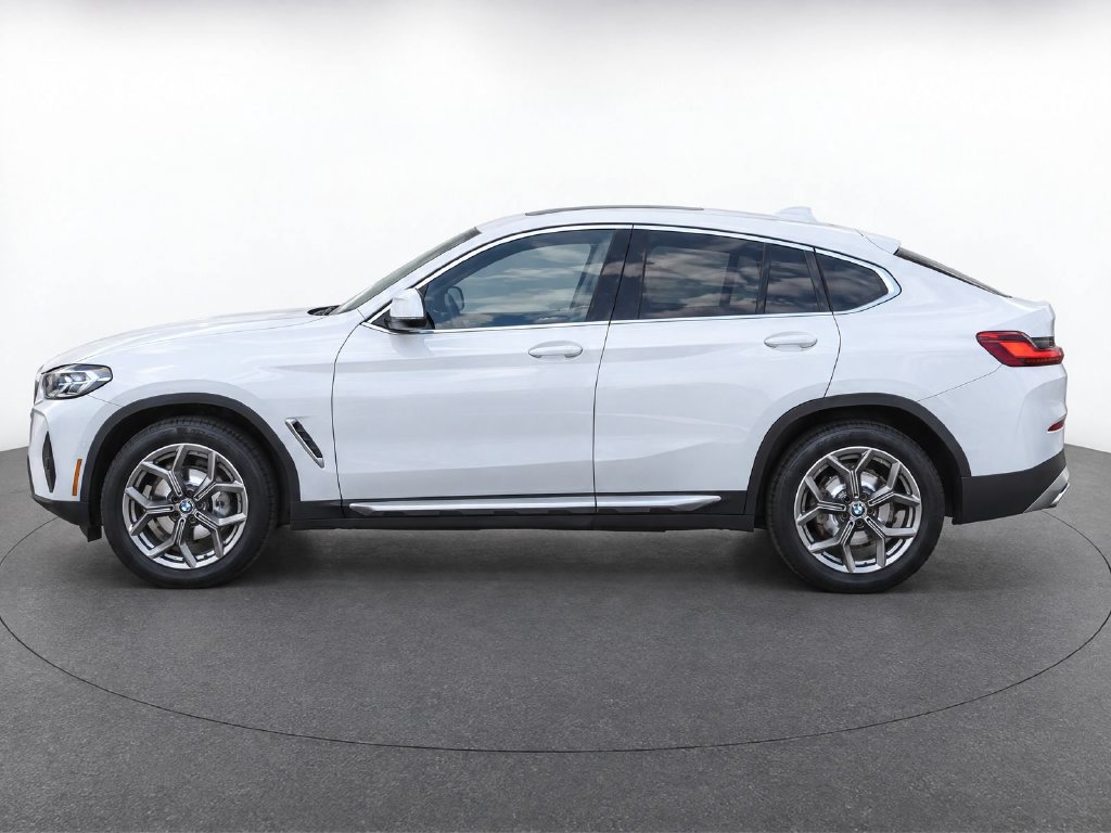 Certified 2024 BMW X4 xDrive30i w/ Premium Package AWD/4WD image 8