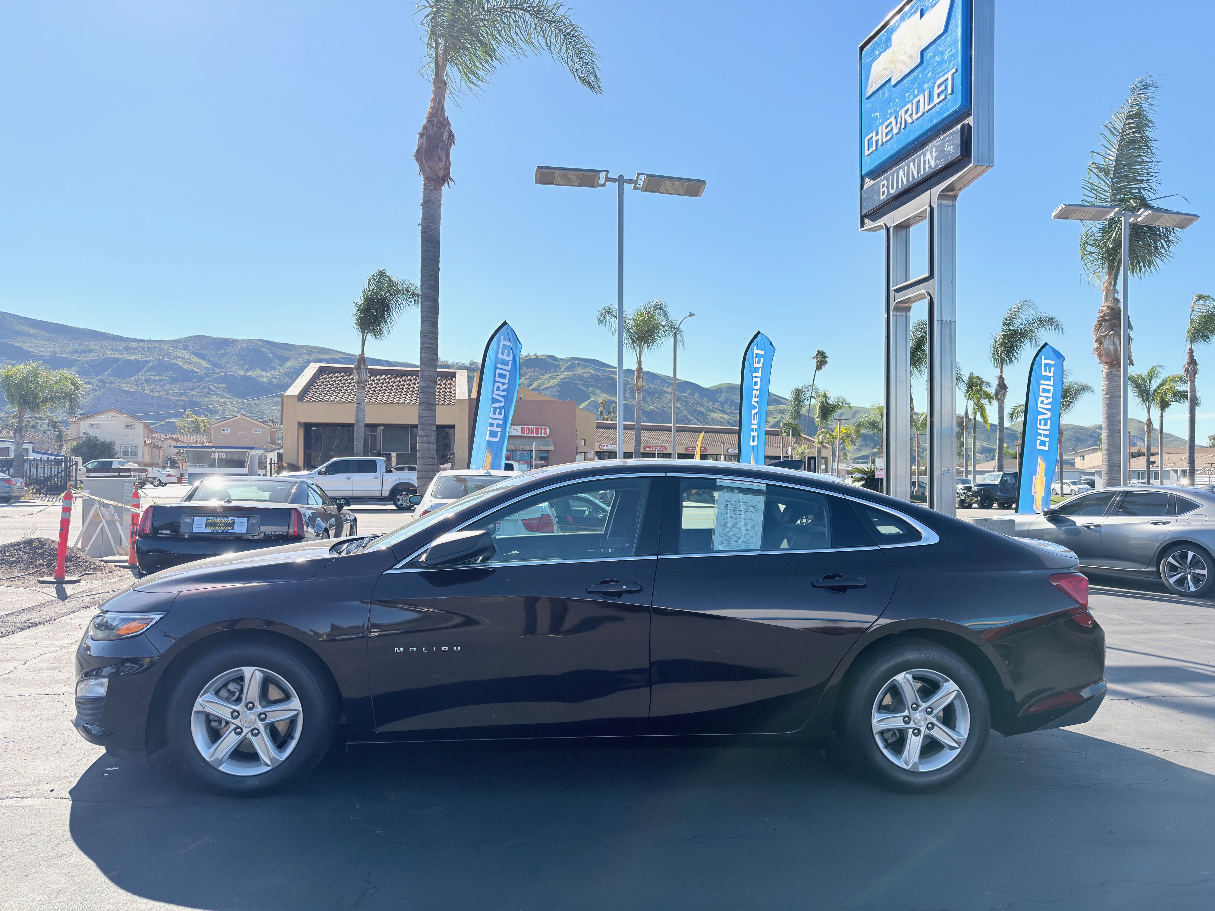 Used 2020 Chevrolet Malibu LS w/ LPO, Convenience Package 1 image 5