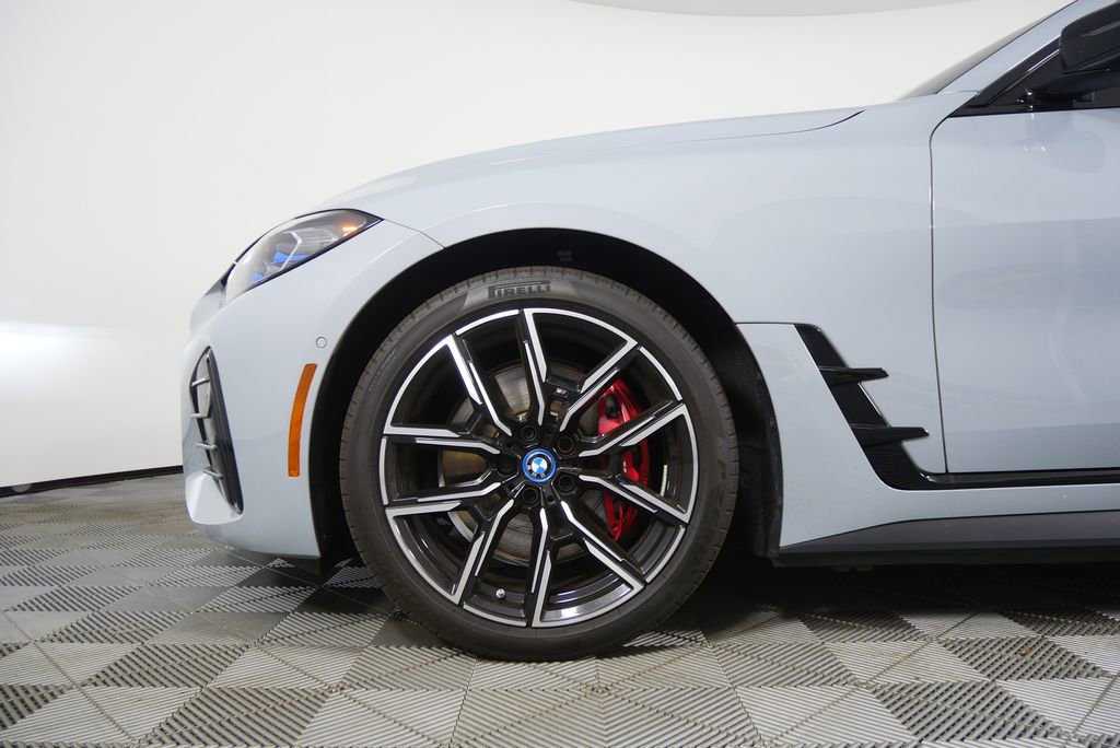 Certified 2023 BMW i4 eDrive40 w/ M Sport Package image 7
