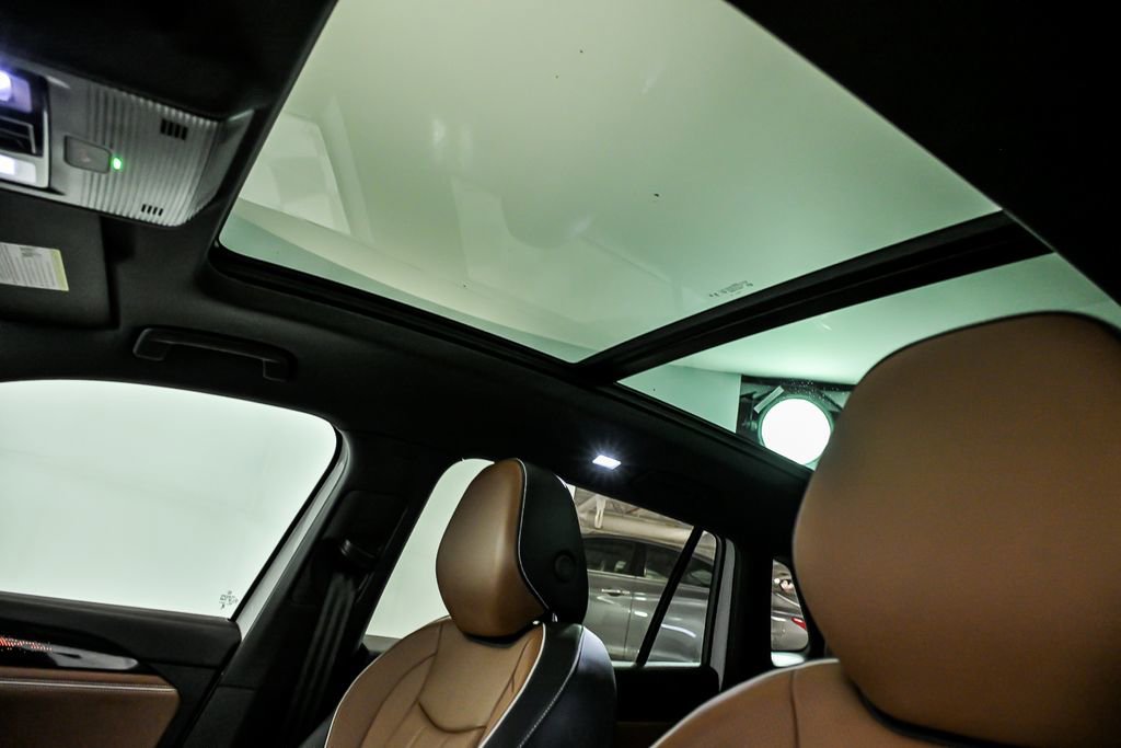 Used 2026 Volkswagen Tiguan SEL R-Line image 12