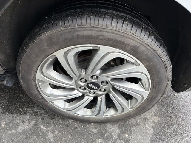 Used 2022 Lincoln Navigator Reserve image 10