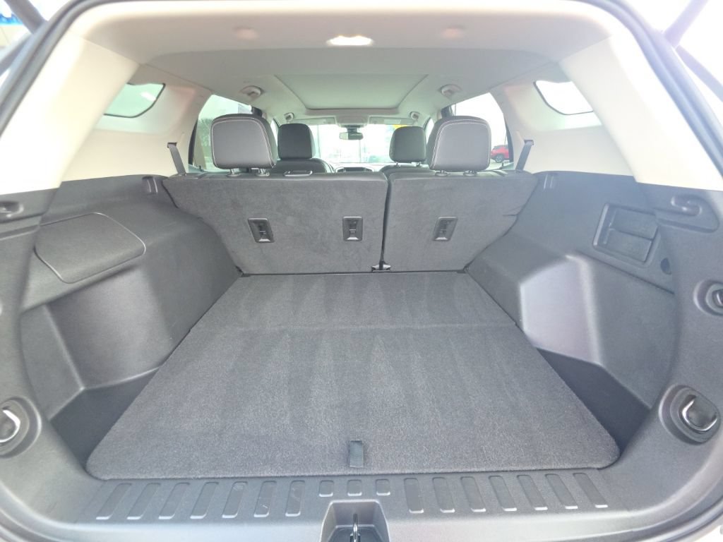Used 2023 GMC Terrain Denali AWD/4WD image 13