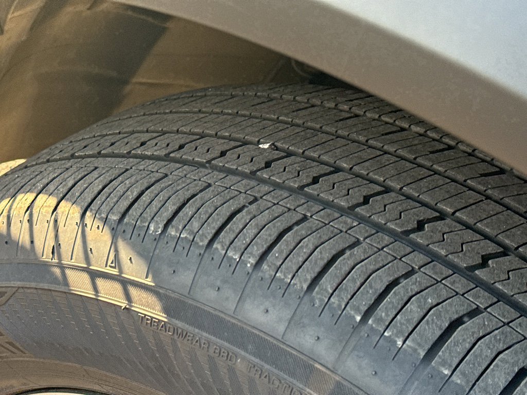 Certified 2023 Nissan Rogue SV image 10