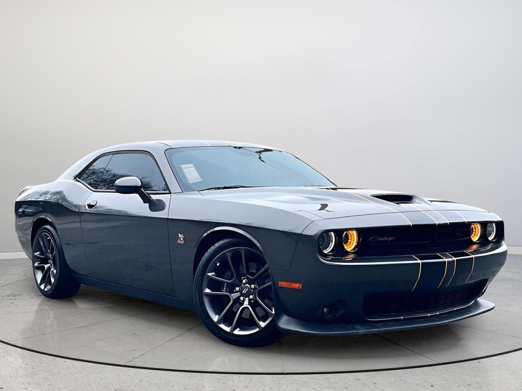 Used 2023 Dodge Challenger R/T Scat Pack image 1