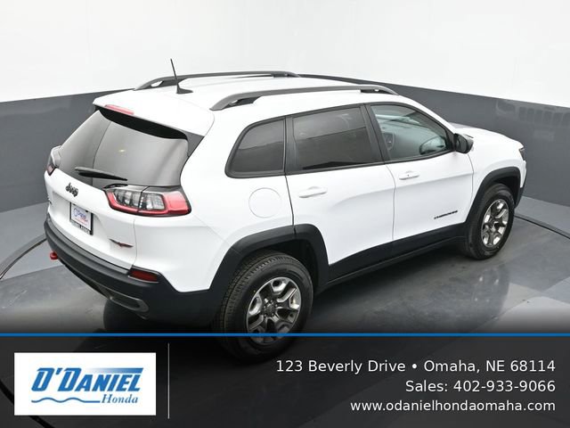 Used 2019 Jeep Cherokee Trailhawk w/ Cold Weather Group AWD/4WD image 18