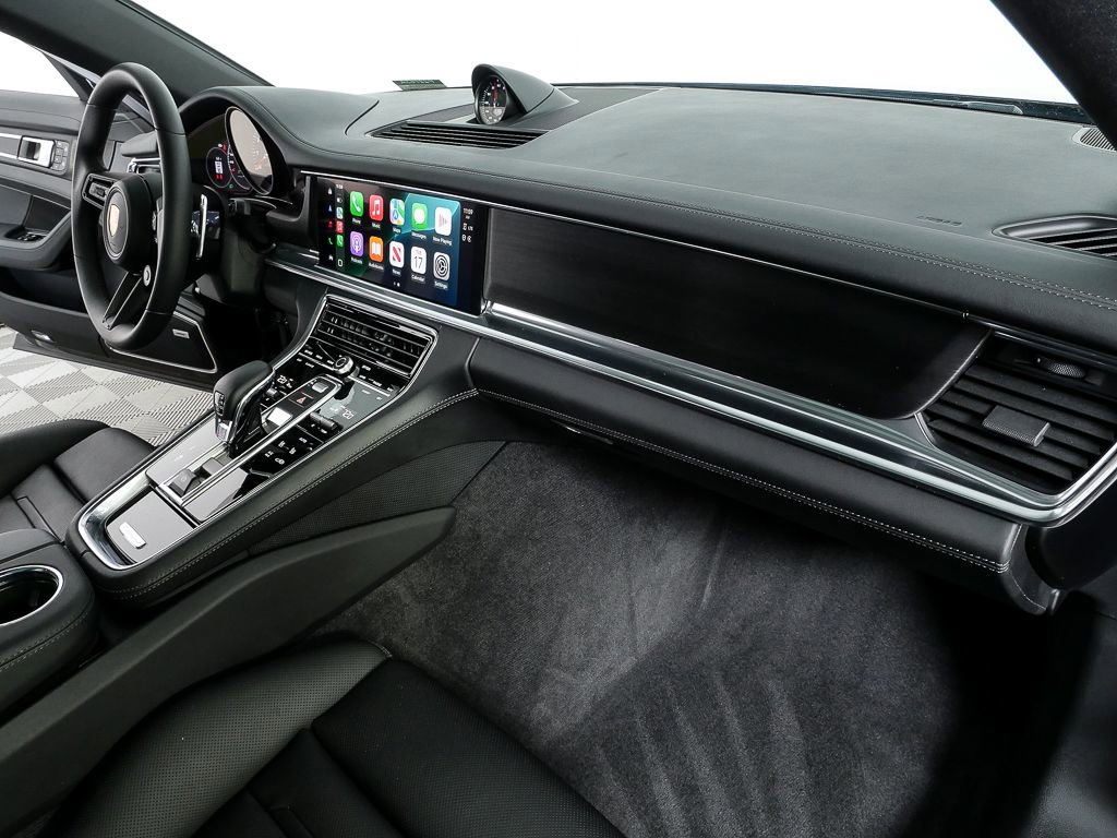 Certified 2023 Porsche Panamera Platinum Edition image 26