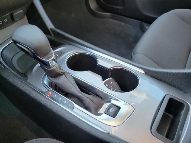 Used 2025 Chevrolet Malibu LT FWD image 22