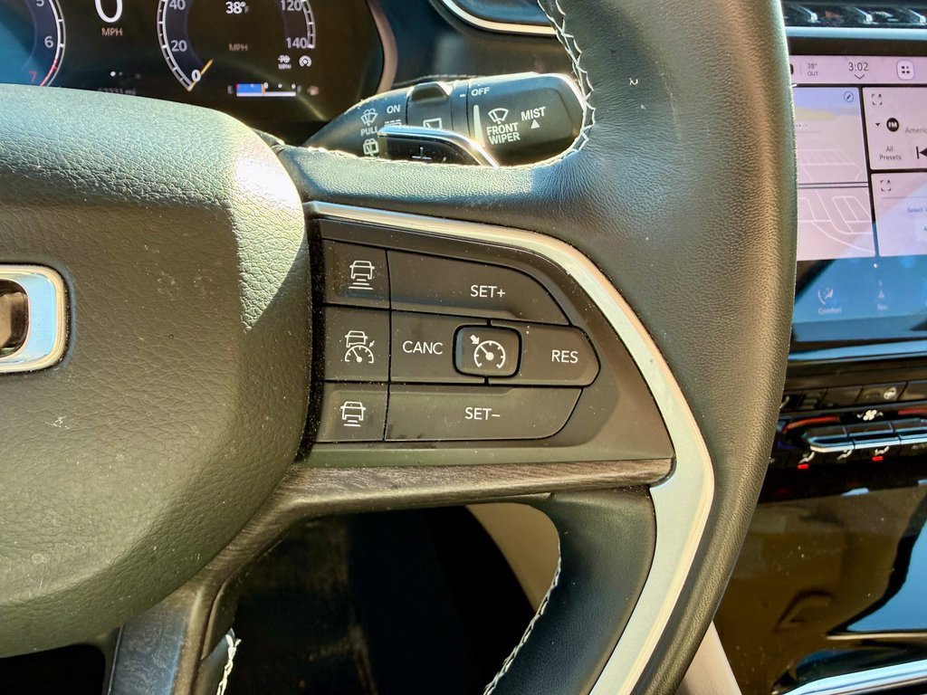 Used 2021 Jeep Grand Cherokee L Limited image 21