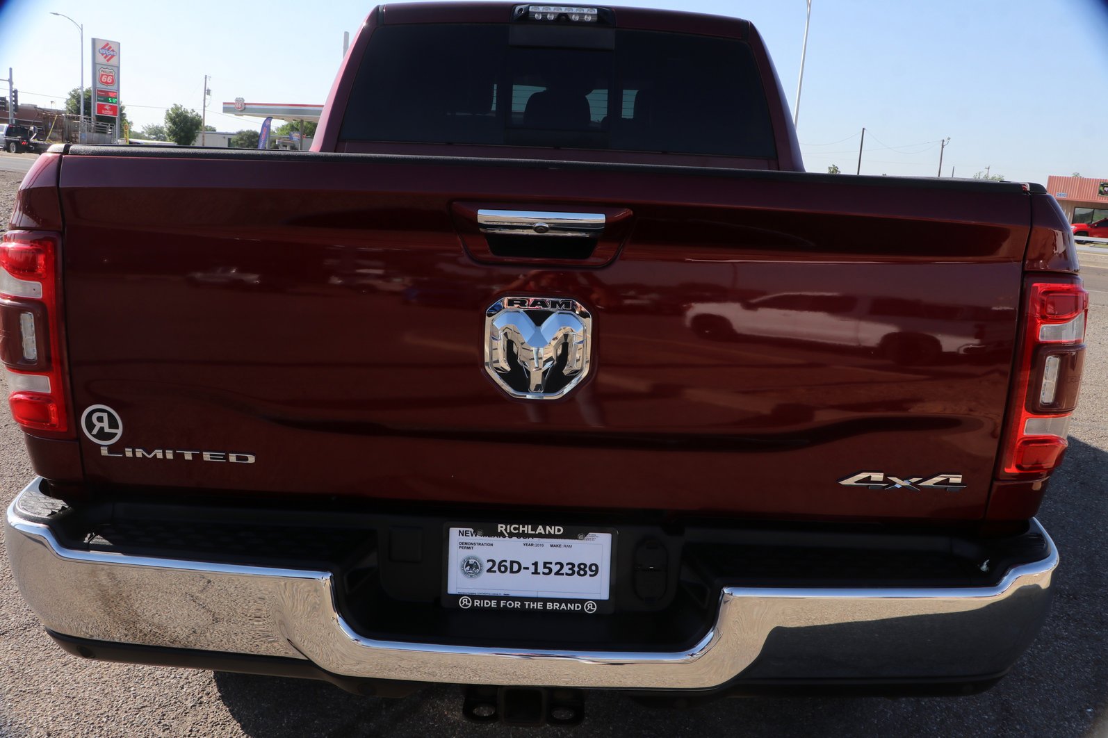 Used 2019 RAM 2500 Limited AWD/4WD image 6