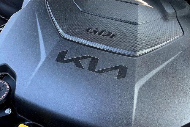 Used 2025 Kia Telluride LX FWD image 33