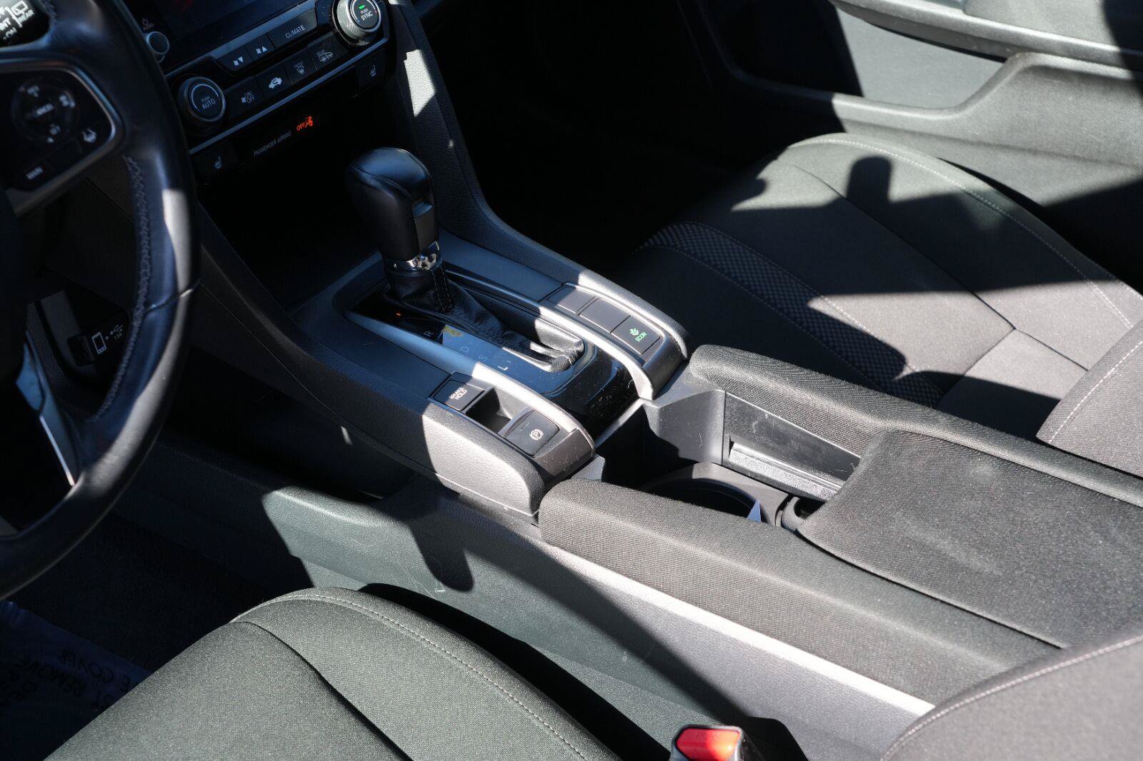 Used 2020 Honda Civic EX image 15
